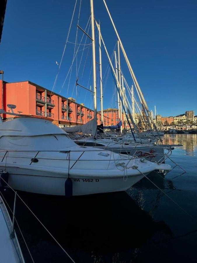 Botel Porto Antico Boat